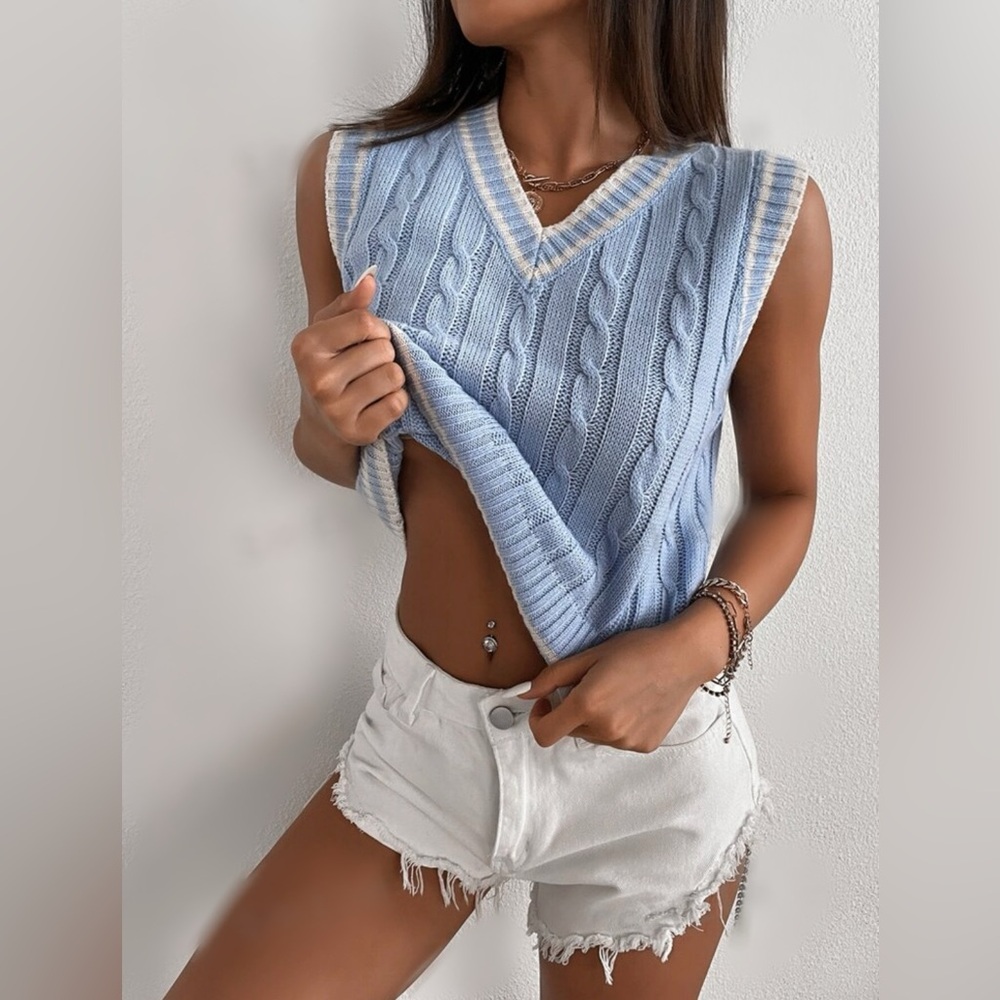 Knit sweater vest
